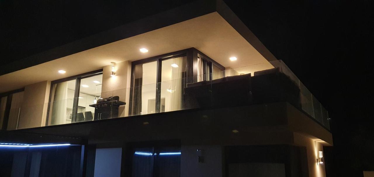 Luxury Apartments In Balatonalmadi, Almadi Lux Apartman II - Crystal White Zewnętrze zdjęcie